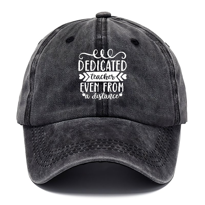 Dedicated teacher even from a distance Hat