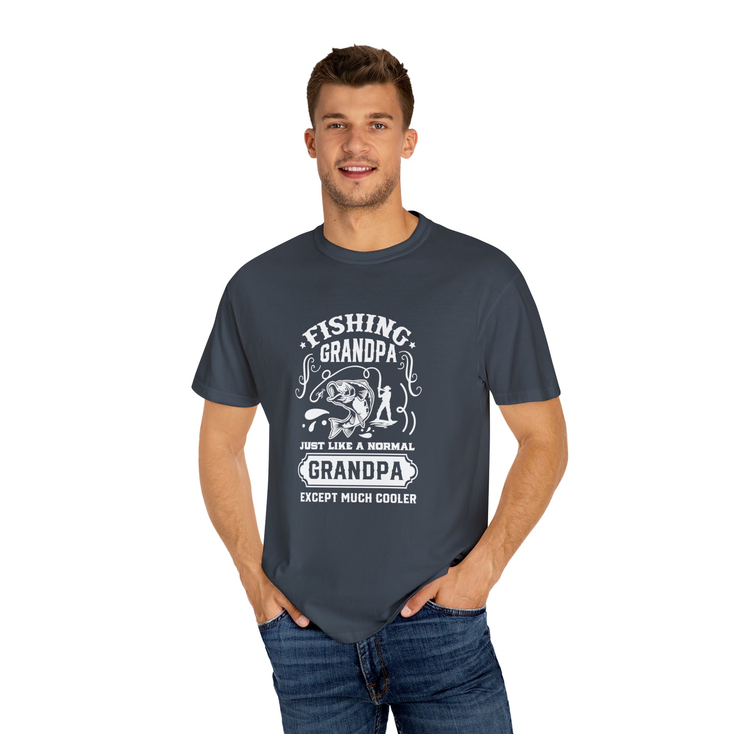 Camiseta "Abuelo pescador: más allá de lo ordinario, exudando una frescura extraordinaria"