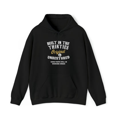 Resilient Relic: The Time-Honored Hooded Sweatshirt Reflecting the Tenacity of the 1930s