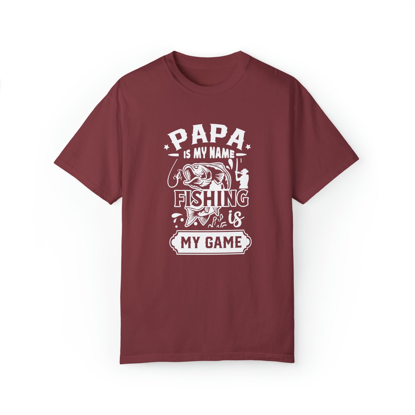 「Papa is My Name, Fishing is My Game」T シャツで釣りを楽しもう