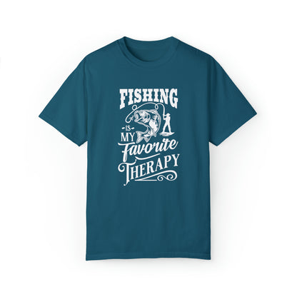 Reel in Serenity: Camiseta de terapia con temática de pesca