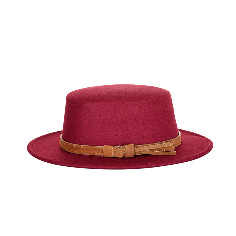 Sombrero de ala plana con parte superior plana - Elegancia vintage