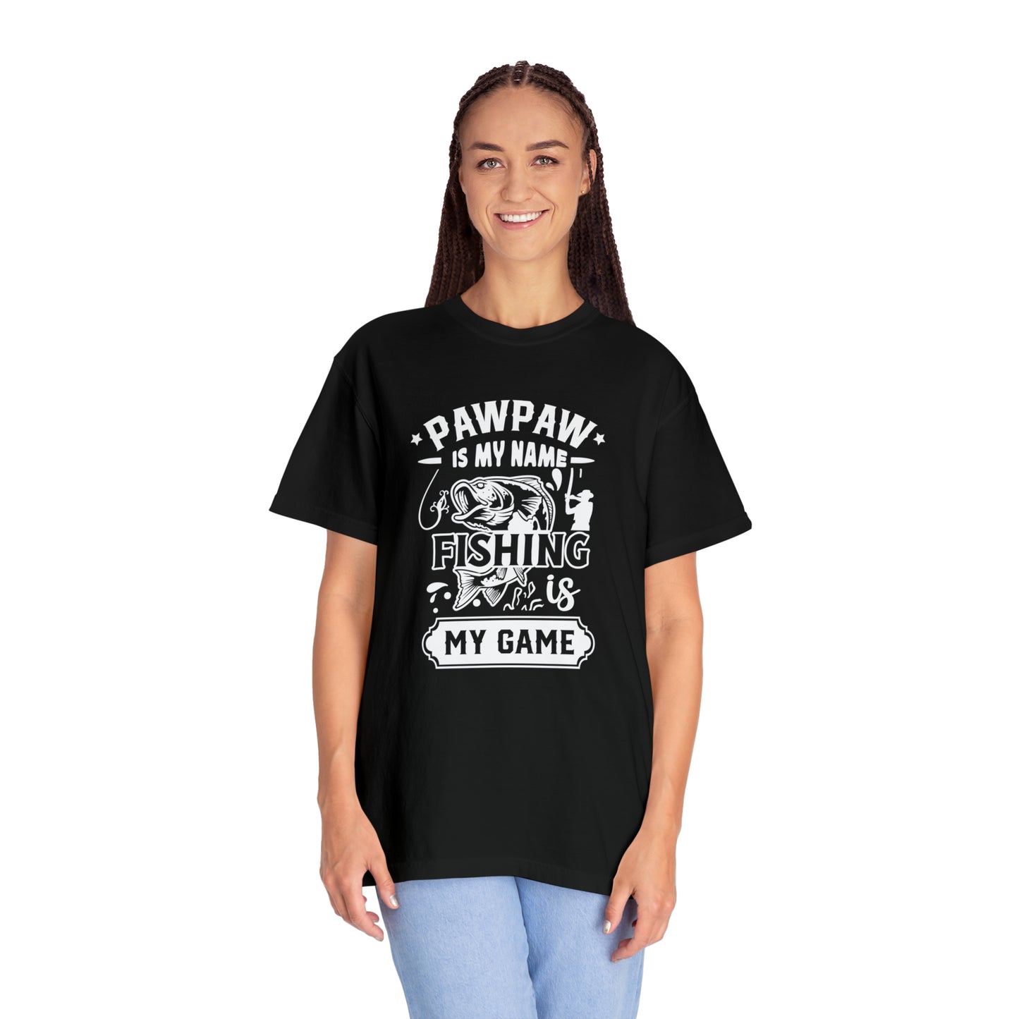 Abraza la pesca con estilo: el juego de Pawpaw con esta clásica camiseta blanca