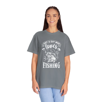 Pescador apasionado: expresa tu amor por la pesca con estilo - Camiseta