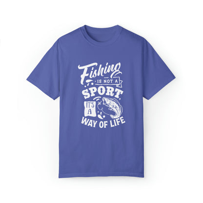 「釣りはスポーツではありません、それは生き方です」Tシャツ