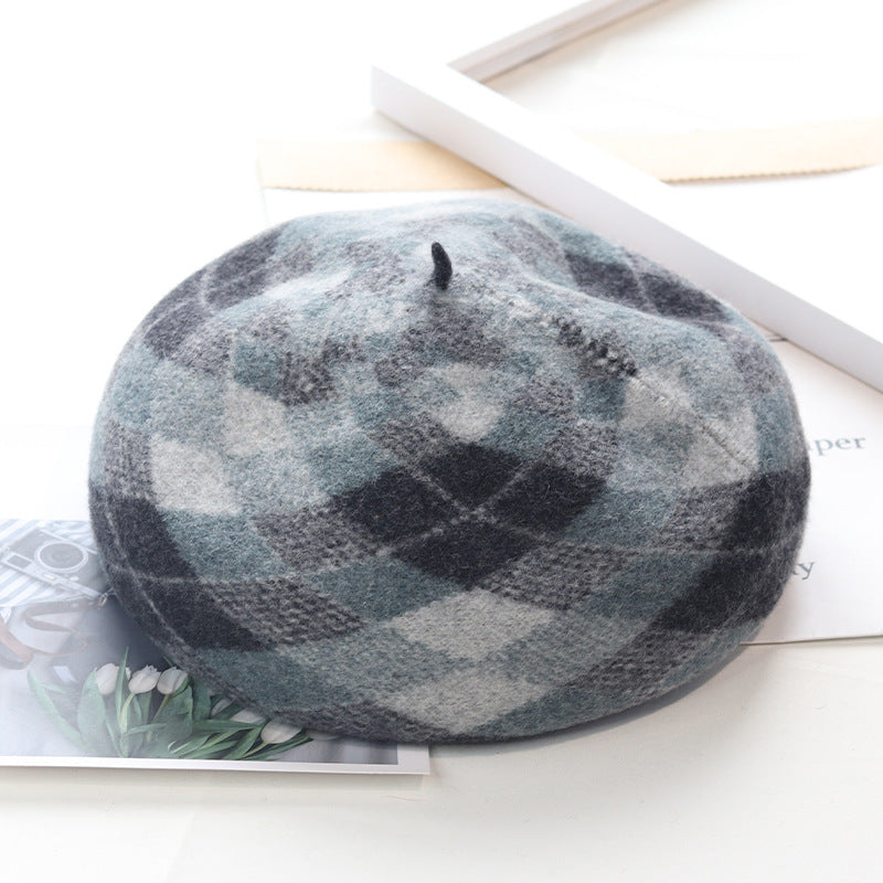 "Pandaize Autumn/Winter Beret Hat: Wool Brim Hat with Vintage Touch - Warm, Stylish, and Artistically Patterned"