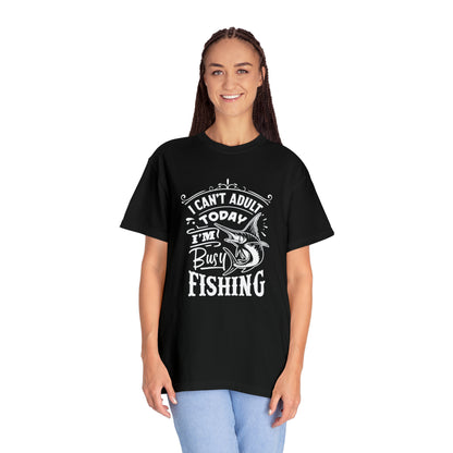 Camiseta "Hoy no soy adulto, estoy ocupado pescando"