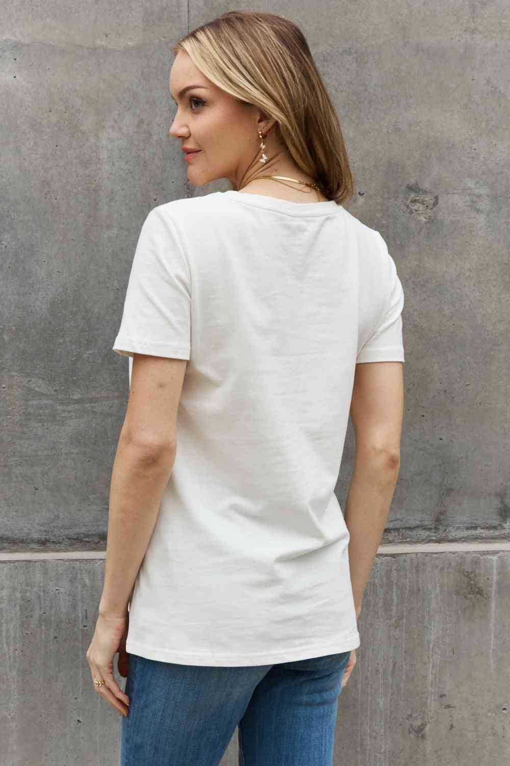 Camiseta de algodón con estampado de calavera de tamaño completo de Simply Love