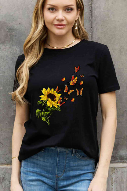 Camiseta de algodón con estampado de mariposas y girasoles de tamaño completo de Simply Love