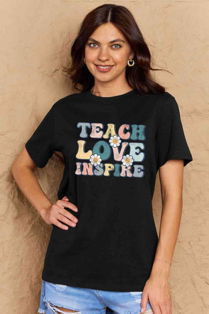 Camiseta de algodón con gráfico TEACH LOVE INSPIRE de talla grande de Simply Love