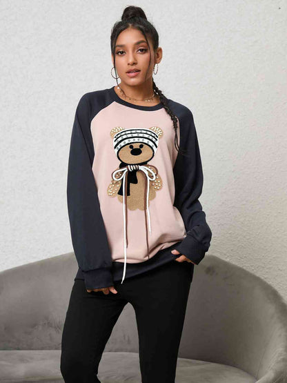 Sudadera con estampado de oso y manga raglán