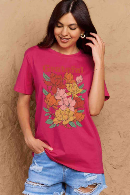 Camiseta de algodón con estampado de flores GRATEFUL de talla grande de Simply Love