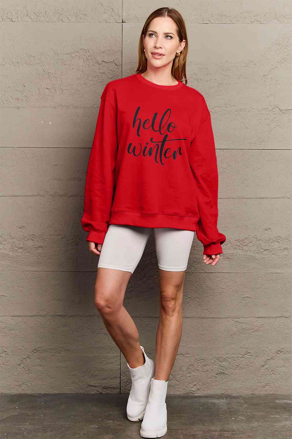 Sudadera con gráfico HELLO WINTER de tamaño completo de Simply Love