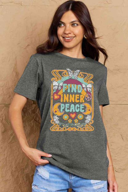 Camiseta de algodón con gráfico FIND INNER PEACE de talla grande de Simply Love