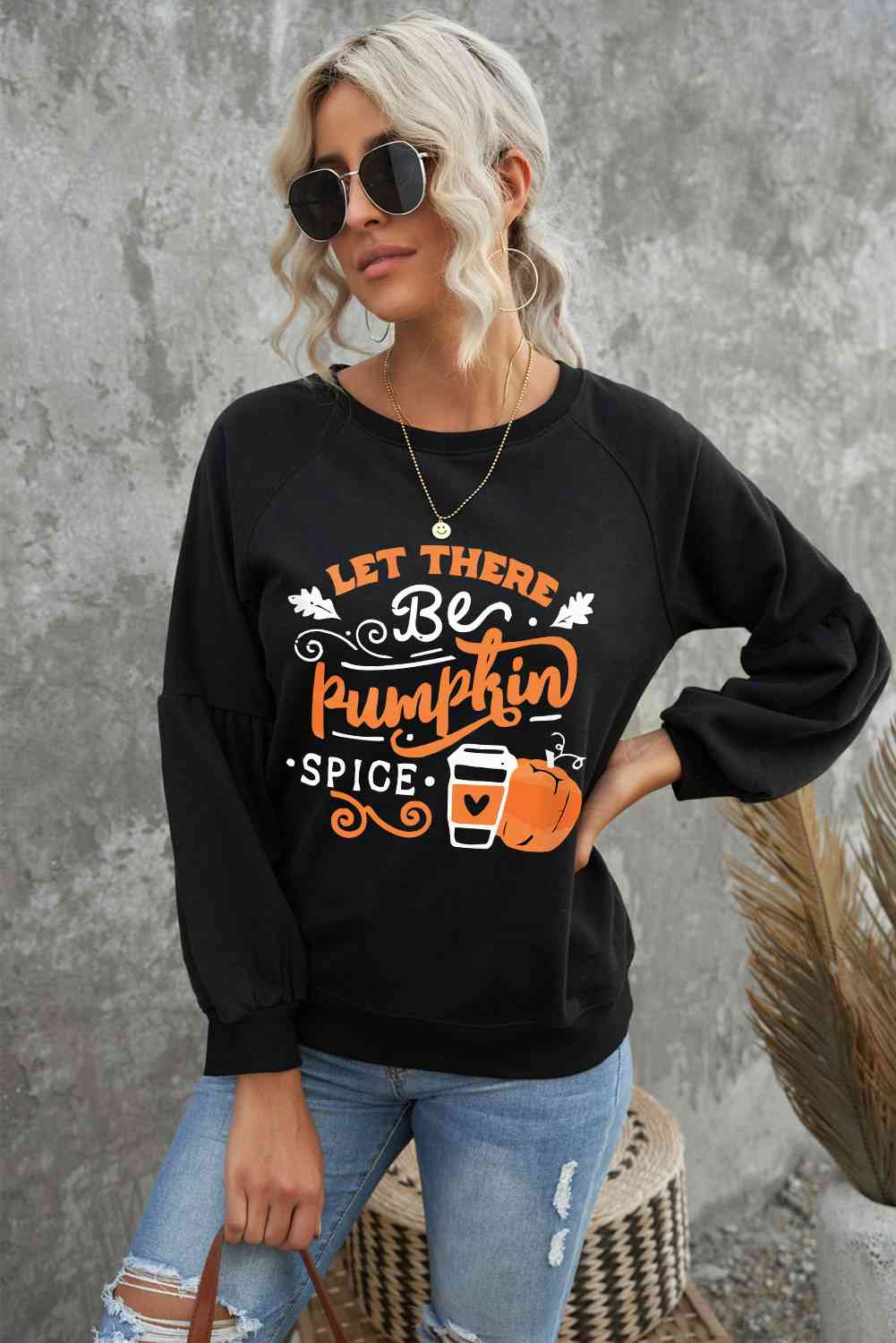 Sudadera con gráfico de manga larga y cuello redondo LET THERE BE PUMPKIN SPICE