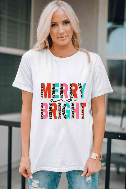 MERRY AND BRIGHT グラフィック T シャツ