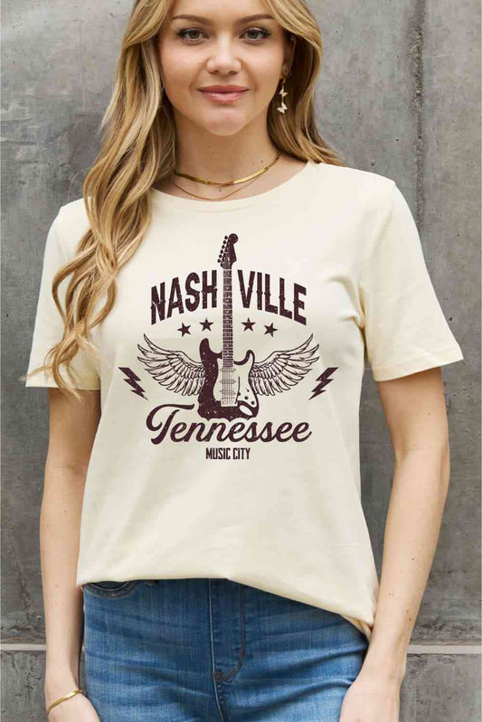Simply Love Camiseta de algodón con estampado de NASHVILLE TENNESSEE MUSIC CITY de tamaño completo de Simply Love
