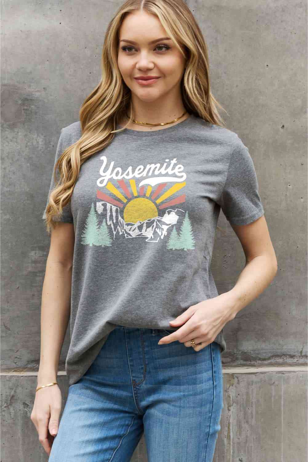 Simply Love フルサイズ YOSEMITE グラフィック コットン T シャツ