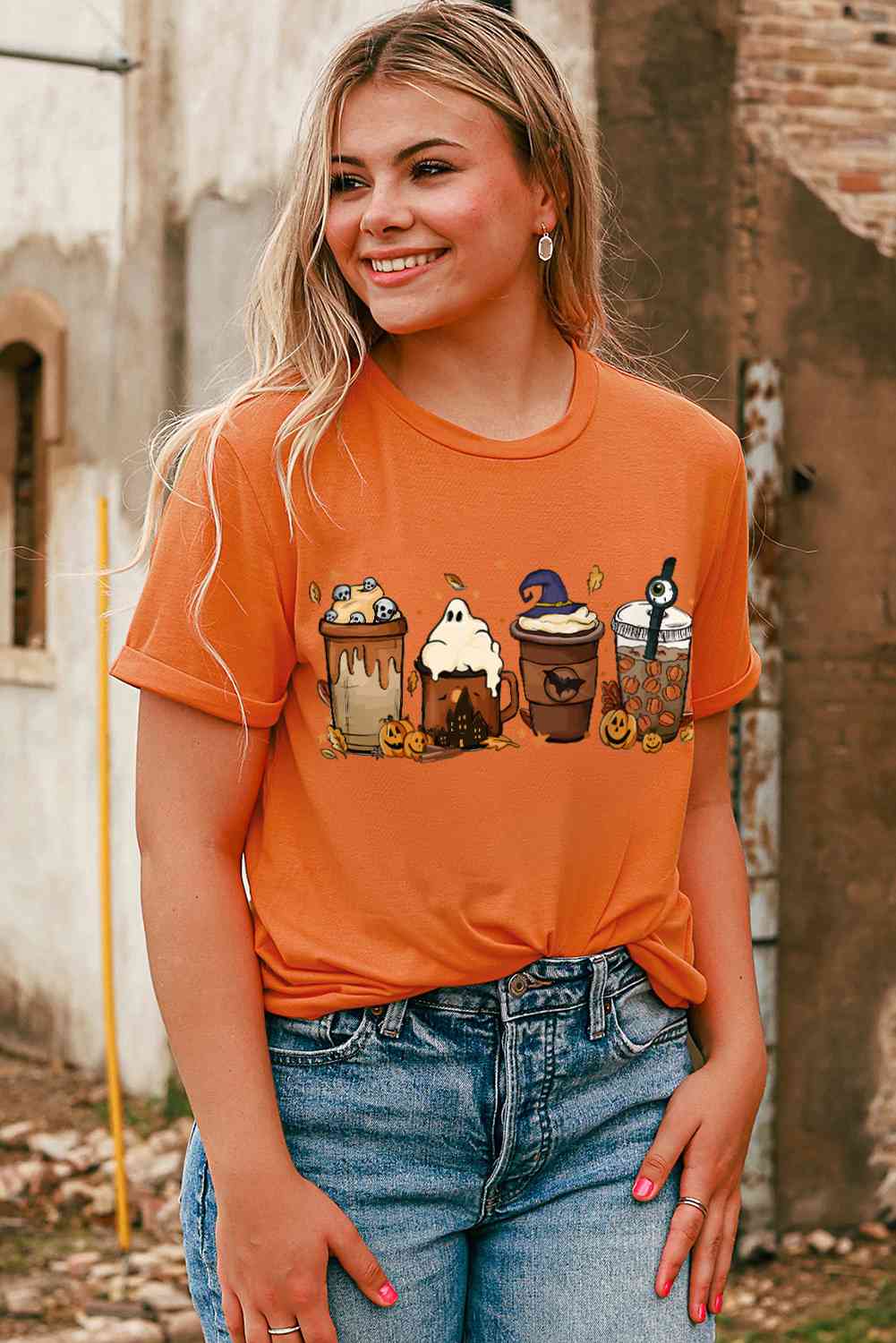 Camiseta gráfica con cuello redondo