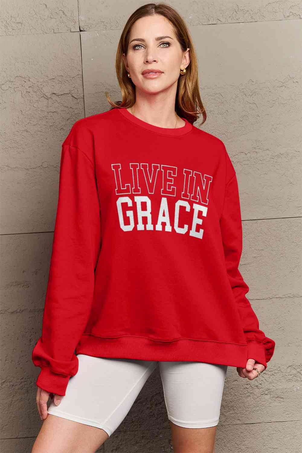 Simply Love フルサイズ LIVE IN GRACE グラフィック スウェットシャツ