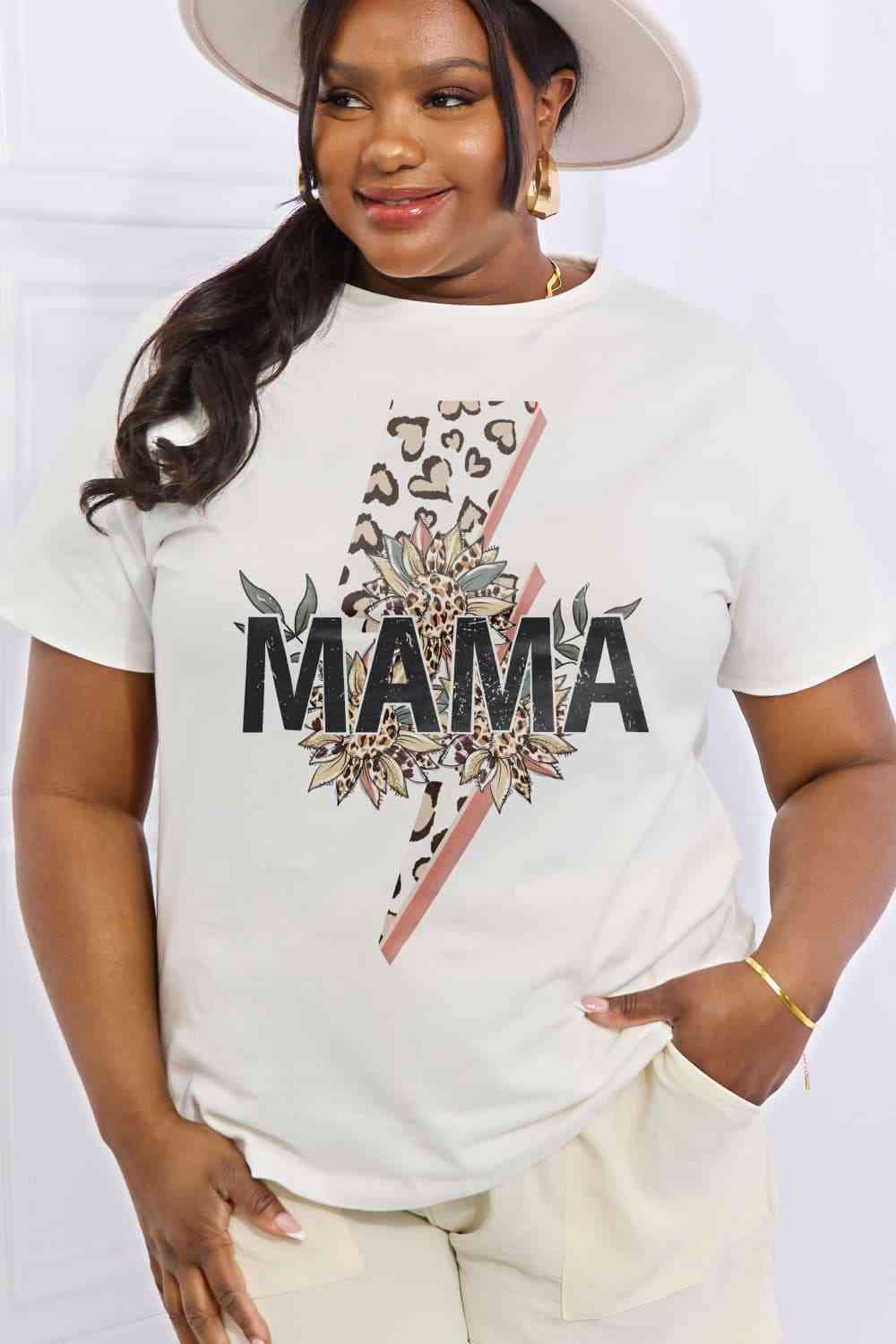 Camiseta de algodón con estampado MAMA de tamaño completo de Simply Love