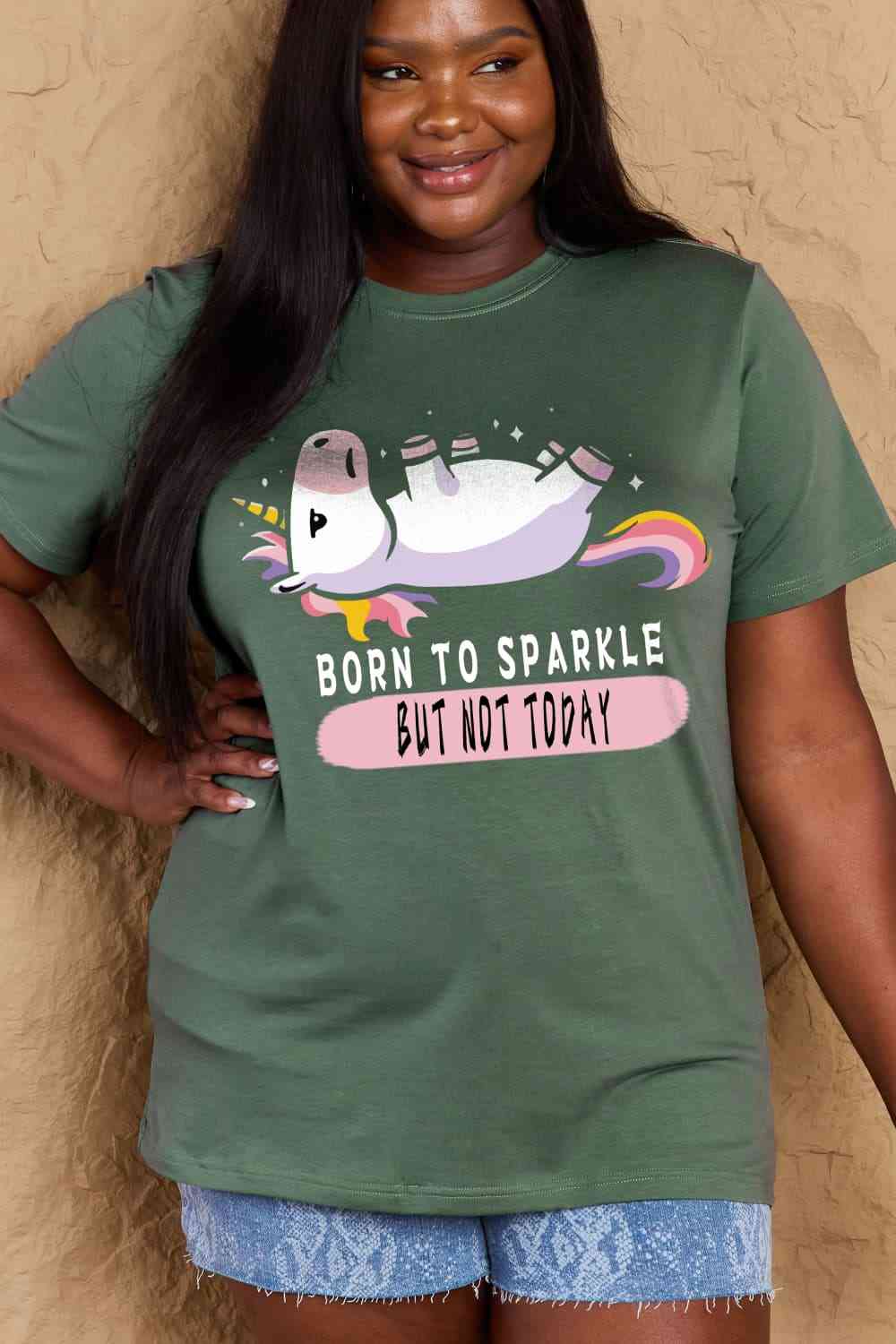 Simply Love フルサイズ BORN TO SPARKLE BUT NOT TODAY グラフィック コットン T シャツ