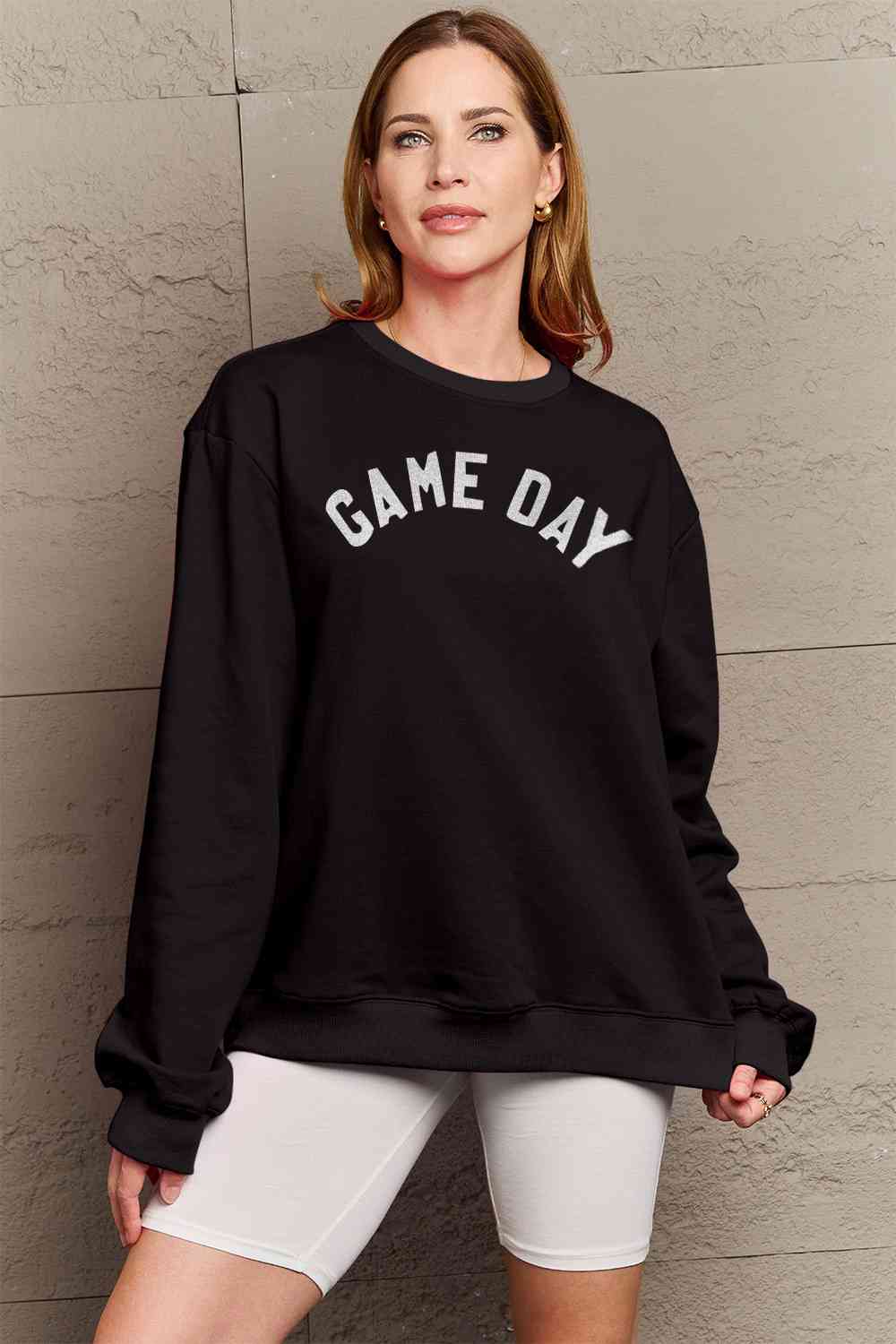 Simply Love フルサイズ GAME DAY グラフィック スウェットシャツ