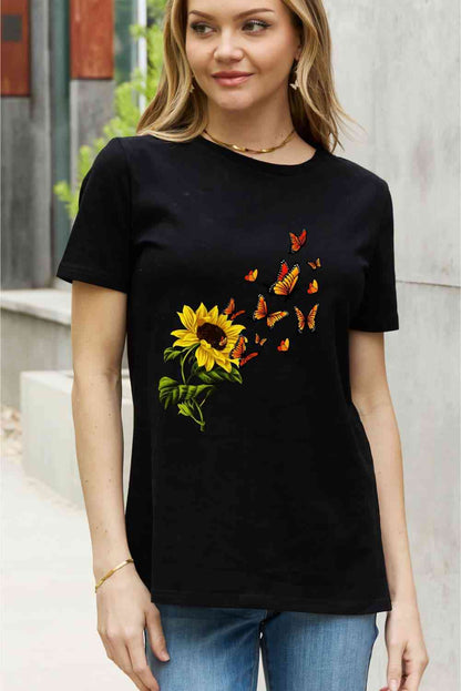 Camiseta de algodón con estampado de mariposas y girasoles de tamaño completo de Simply Love