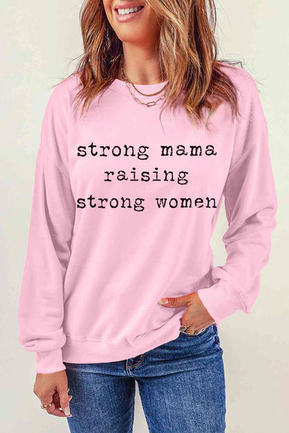 STRONG MAMA RAISING STRONG Women グラフィック スウェットシャツ