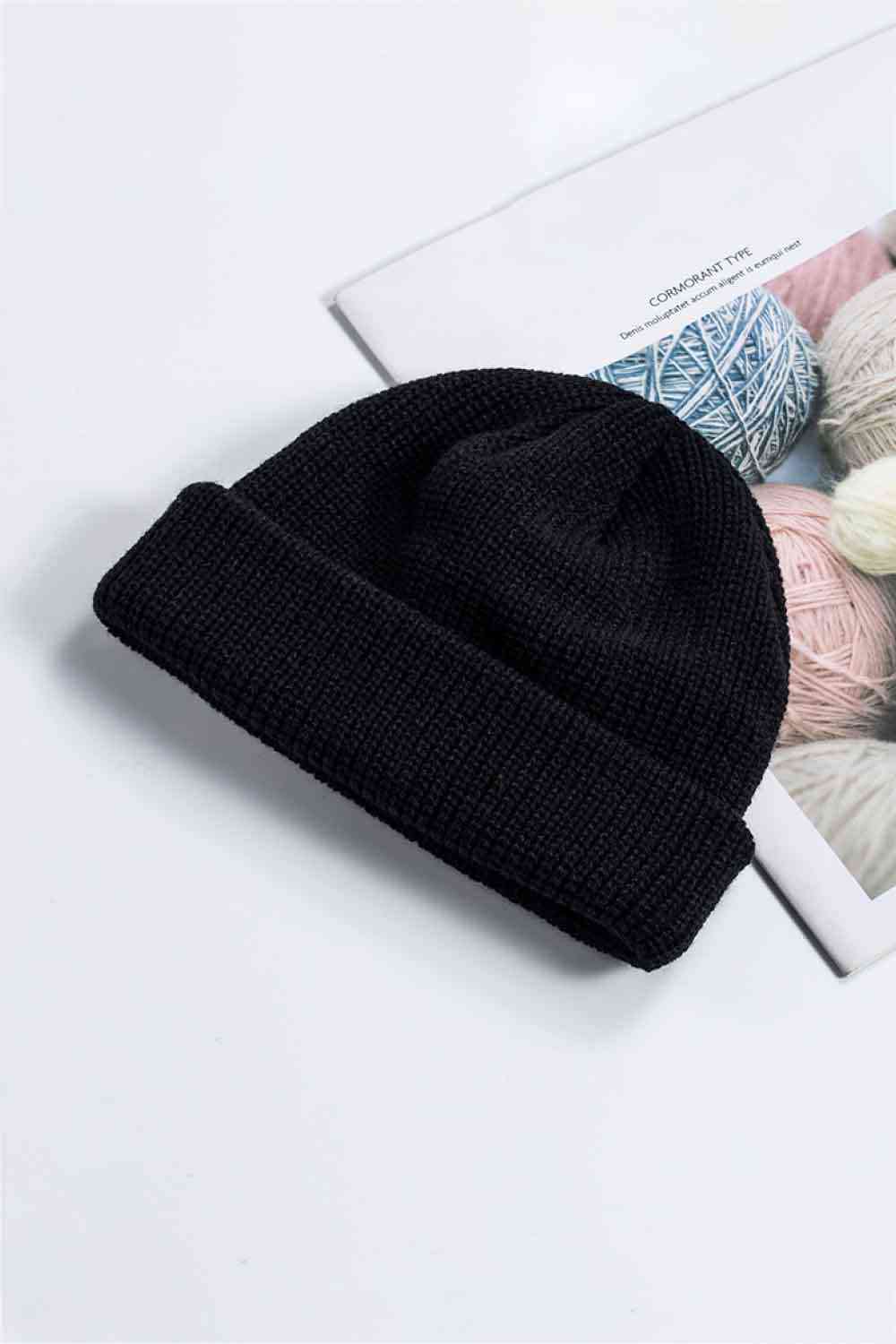 Gorro acogedor con puños de punto acanalado