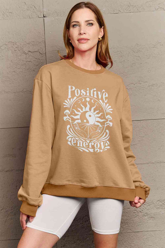 Sudadera con gráfico de ENERGÍA POSITIVA de tamaño completo de Simply Love