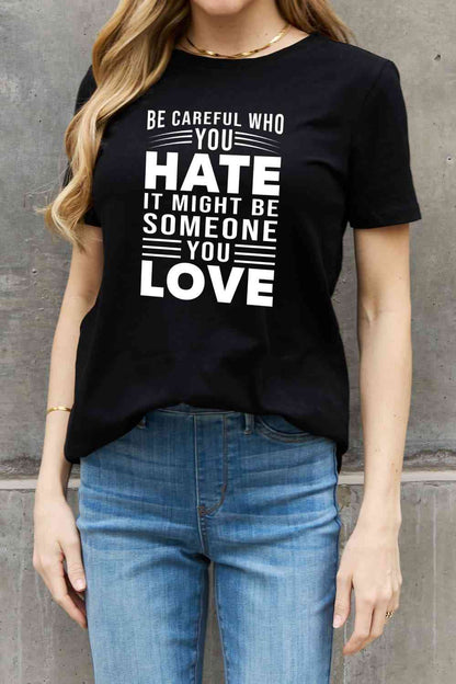 Camiseta de algodón con estampado de eslogan de tamaño completo de Simply Love