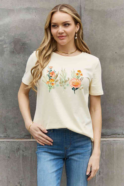 Camiseta de algodón con cuello redondo y estampado floral de Simply Love