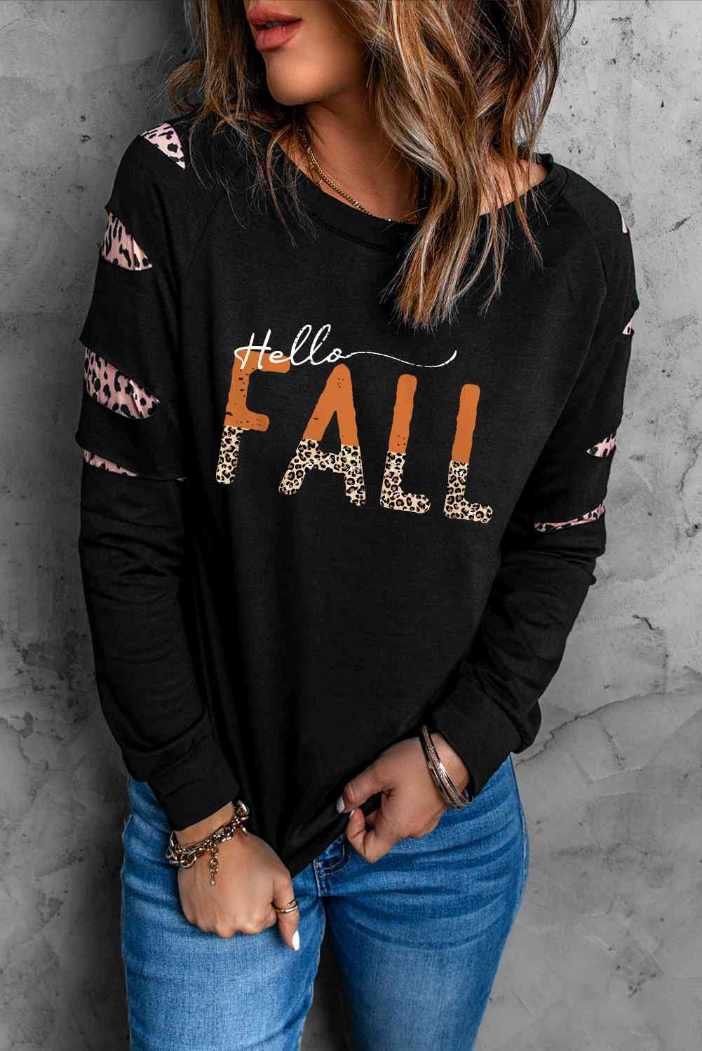 Double Take レオパード長袖ラウンドネック HELLO FALL グラフィック スウェットシャツ