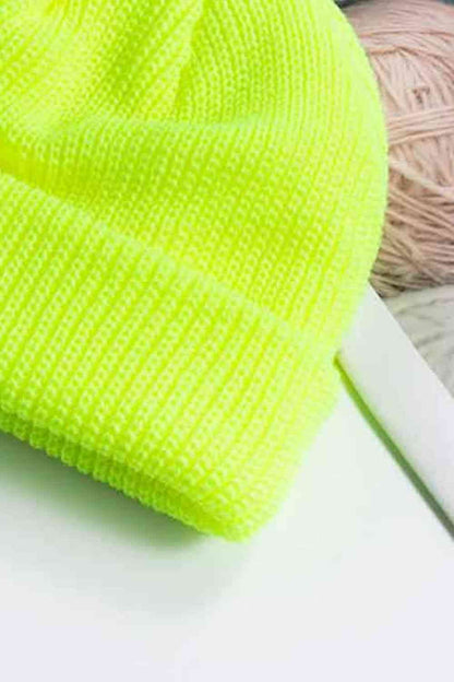 Gorro acogedor con puños de punto acanalado