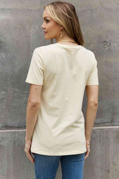 Camiseta de algodón con estampado YELLOWSTONE de tamaño completo de Simply Love
